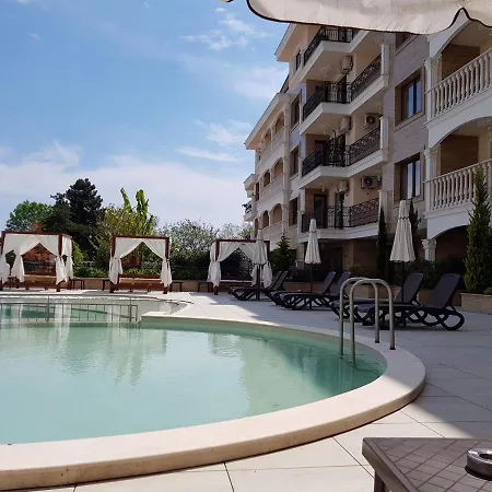 Appartamento Luxury 4-room In 